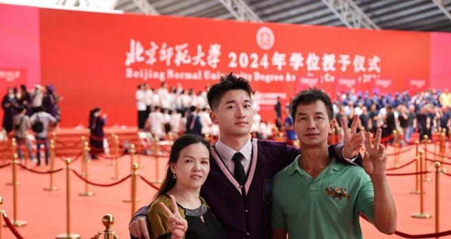 我的青春，不散场（青春梦想的坚持）-第2张图片-学作网