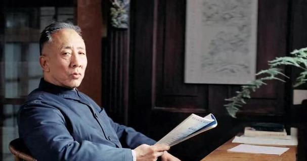 启蒙老师的教育之路（如何成为一位伟大的教育家？）-第2张图片-学作网