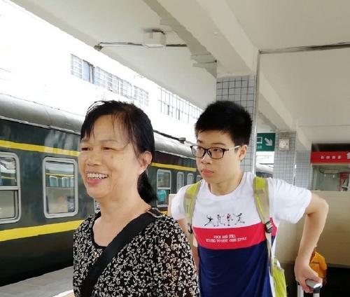 童年乐园：我和小伙伴的快乐时光-第2张图片-学作网