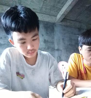 感恩同窗的帮助（一位同学的善举）-第3张图片-学作网