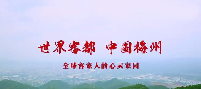 心灵的家园（小镇上幸福的一家）-第1张图片-学作网
