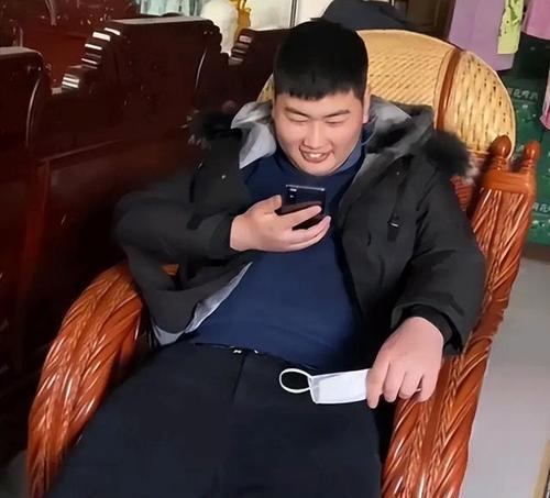 一个平凡的父亲，却有着不平凡的故事（一个平凡的父亲，却有着不平凡的故事）-第2张图片-学作网