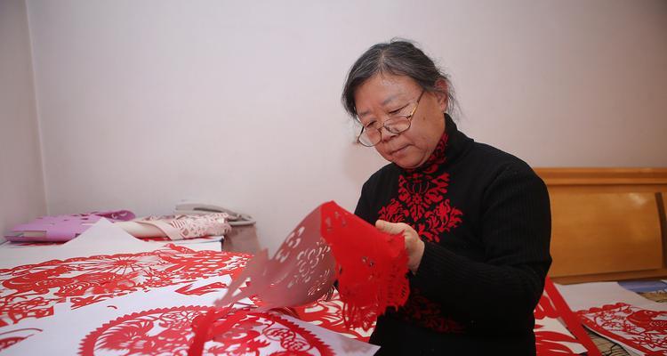 她是我最好的奶奶（感恩有您，陪伴一生）-第1张图片-学作网